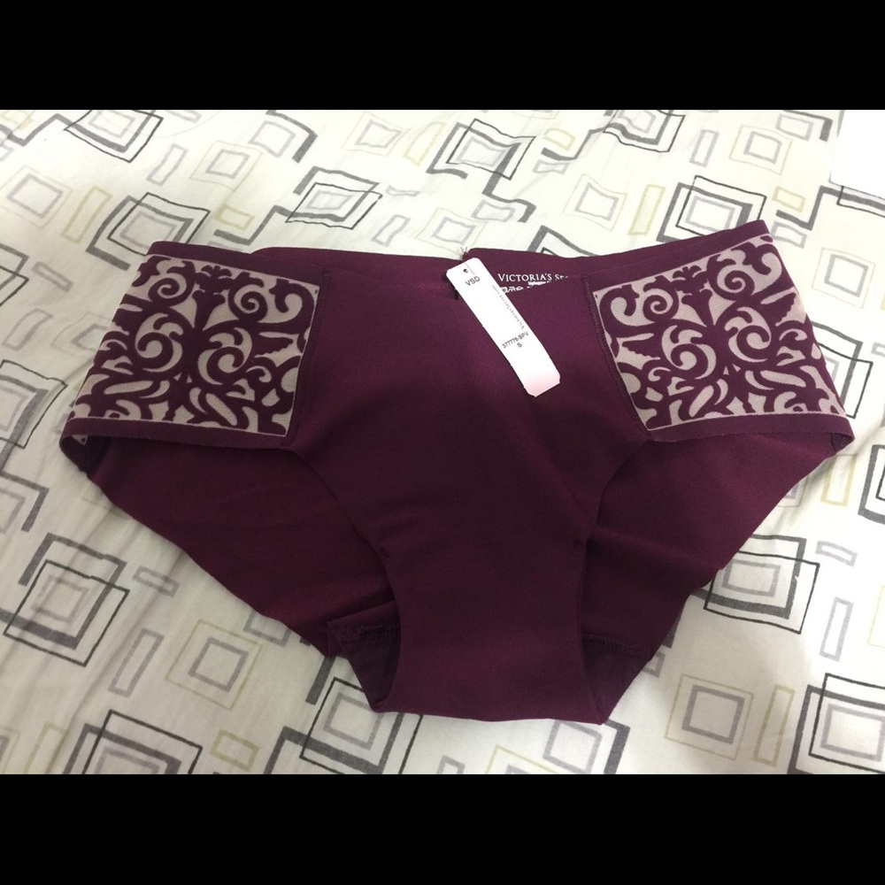 Victoria’s Secret Hiphugger